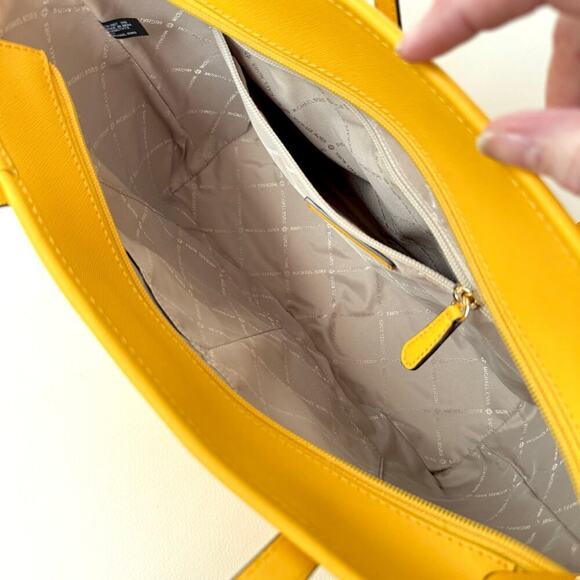 Michael Kors YELLOW Jet Set Tote Medium Travel MD TZ Jasmine Saffiano Leather - Picture 4 of 10